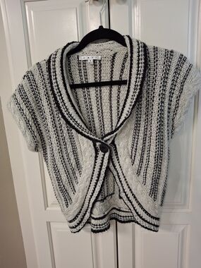 Short-Sleeve Shawl Collar Knit Sweater Cardigan - Black & Cream